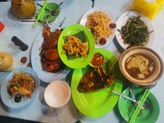 -明记烧鱼美味店