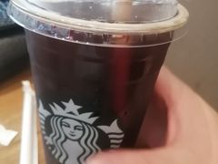 -星巴克(青岛火车北站候车大厅店)