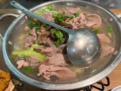 跷脚牛肉小锅-肖四女乐山跷脚牛肉(世博源店)