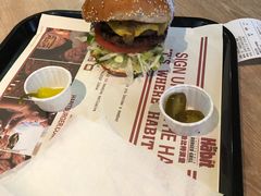 -The Habit Burger Grill 哈比特汉堡(复兴soho店)