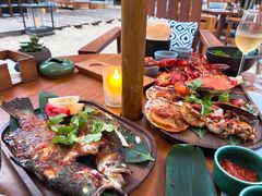 -三亚艾迪逊酒店·海滩烧烤 BARBACOA·现场乐队·浪漫晚餐·烧烤海鲜