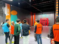 -极限PLAY运动娱乐新世界·团建派对潮玩休闲馆·室内蹦极高空游乐园