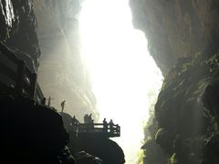 -龙水峡地缝景区
