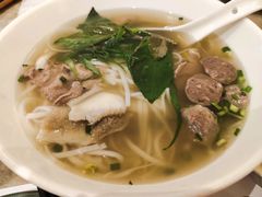 -美奈小馆·越南料理(中航城君尚购物中心店)