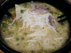 -阿香米线(宁波来福士广场店)