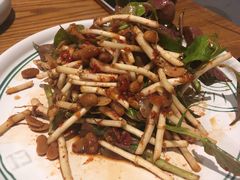 -云海肴·汽锅鸡·云南菜(天山百盛优客店)