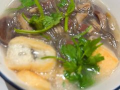 鸭血粉丝汤-金陵后厨·南京菜(新街口秣陵路店)