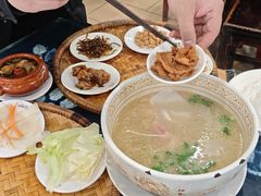 -桥香园云南过桥米线(金马碧鸡店)