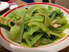 -聚鑫朋酸菜肥肠(文艺路口店)