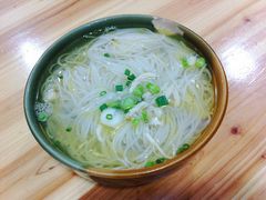 鸡汤银丝面-二孃鸡爪爪(东郊记忆店)