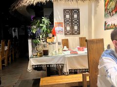 -茶花妹子云南餐厅(传媒大学店)