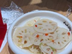 -人人馋羊汤·饸饹面(住总万科店)