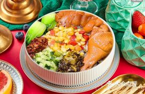 Pig and Chicken Leg Combination