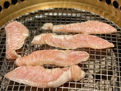 -铭牛烧肉·和牛海鲜自助(高新月牙湖店)