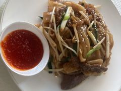 干炒牛肉河粉-铭家点心(秦岭路店)