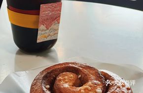 Original Cinnamon Roll