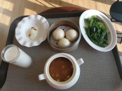 -盈月阁母婴护理中心·月子中心·月嫂育儿嫂