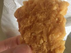 蛋黄锅巴-上海哈尔滨食品厂(淮海中路店)