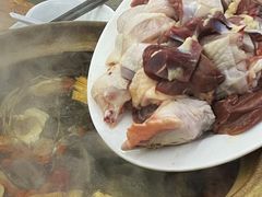 -广味炭炉鸡煲(宝业路分店)