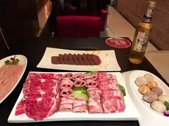 -小天鹅火锅·一线江景洪鼎旗舰店(洪崖洞店)
