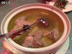 鸡汤很香鸡太嫩-上海小南国(国会店)