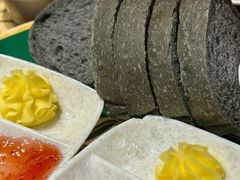 餐前面包-马迭尔德式西餐精酿啤酒屋(中央大街店)
