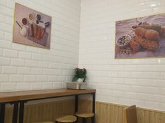 用餐区-青春米热狗
