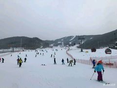 -中旅松花湖滑雪场