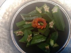 -周渝食惦·酸菜鱼精致川菜(横岗店)