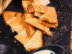 吐司-月半小炉焖烤