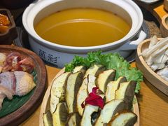 -菌彩云南野生菌火锅(新亚洲店)
