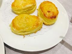 榴莲酥-红莲中餐厅(日航饭店)