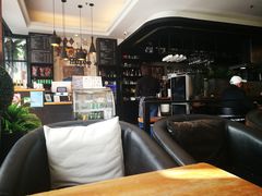-雅城香慧咖啡馆(常德路店)