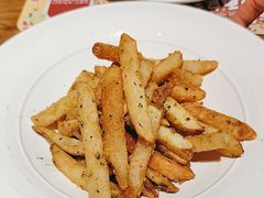 -耶里夏丽新疆餐厅(百联中环购物广场店)