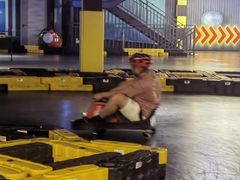 -极限PLAY运动娱乐新世界·团建派对潮玩休闲馆·室内蹦极高空游乐园