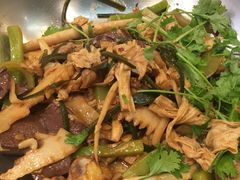 -拿渡麻辣香锅(百联滨江店)