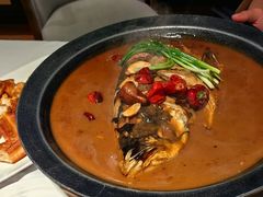 东家绝味鱼头-八分饱·西津会(西津渡店)
