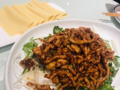 京酱肉丝-闫府私房菜·百年鲁菜(欧亚店)