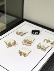 -Wisezone唯点穿耳打耳洞专业国际连锁品牌