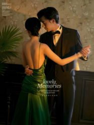 -至臻微拉婚纱摄影