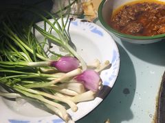 -鱼窝棚柴火铁锅炖(富山屯店)