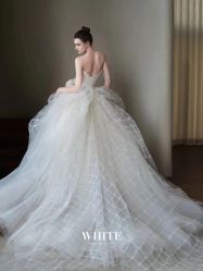 -纯色时光婚纱艺术馆WHITE