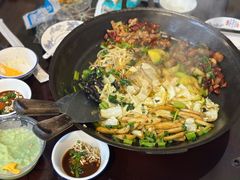 -丁姨妈贵州臭豆腐烙锅(甲秀楼店)