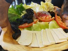 -热火朝天鲜切牛肉火锅(南强街巷店)