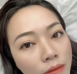 -七月美睫 美甲