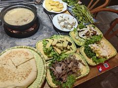 -有一锅·野生菌黑山羊腊排骨火锅(古城北门店)