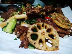-三人行骨头王火锅(长寿店)