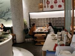 -三人行骨头王火锅(长寿店)