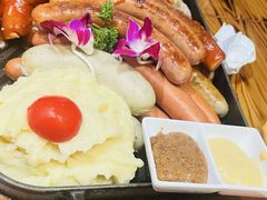 -申德勒加油站餐厅(三里屯北小街店)