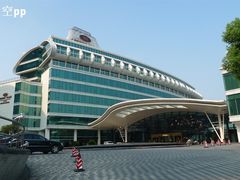 -苏州金鸡湖中茵皇冠假日酒店